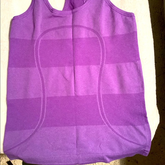 Lululemon running tank - Picture 1 of 4